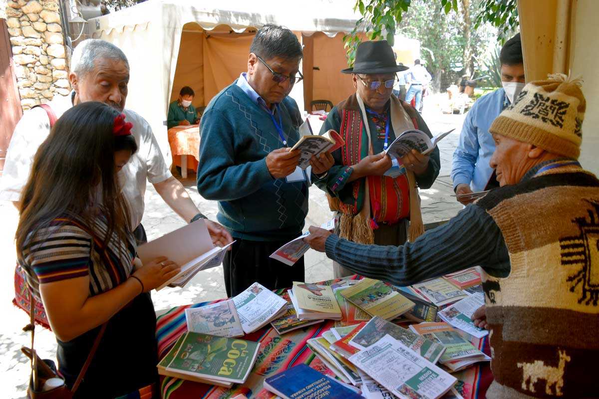 Ministerio de Salud y Deportes de Bolivia - MEDICINA TRADICIONAL